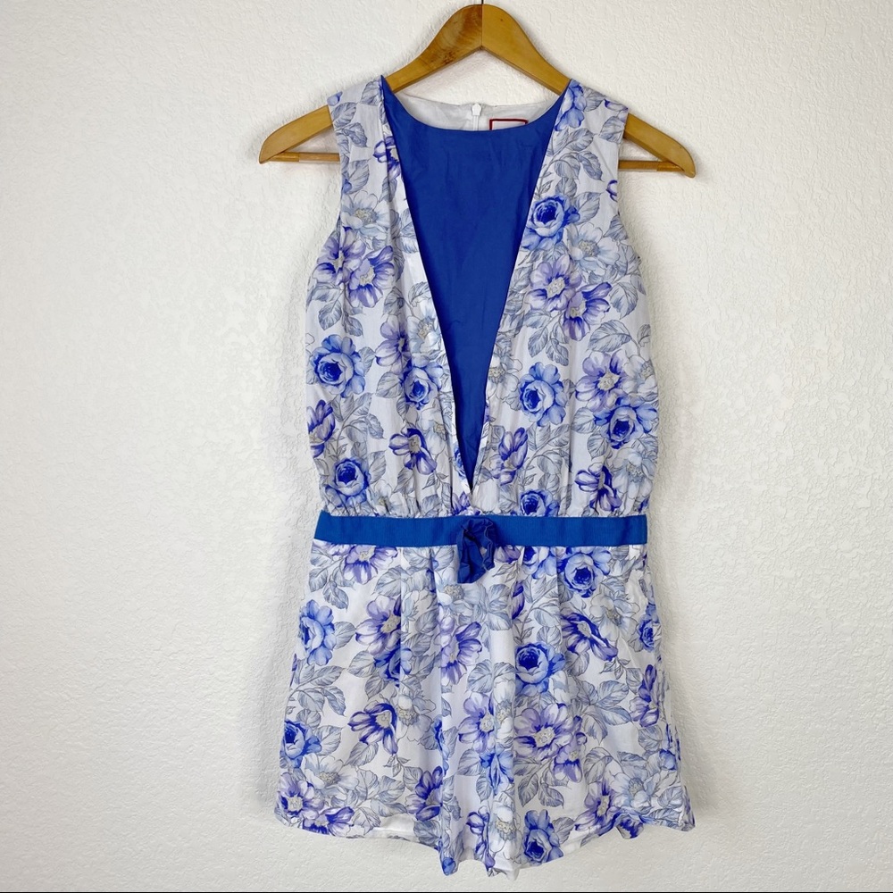 Neck & Neck Blue & White Floral Dress